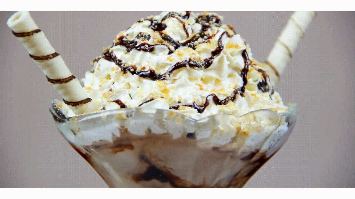 Ice cream sundae